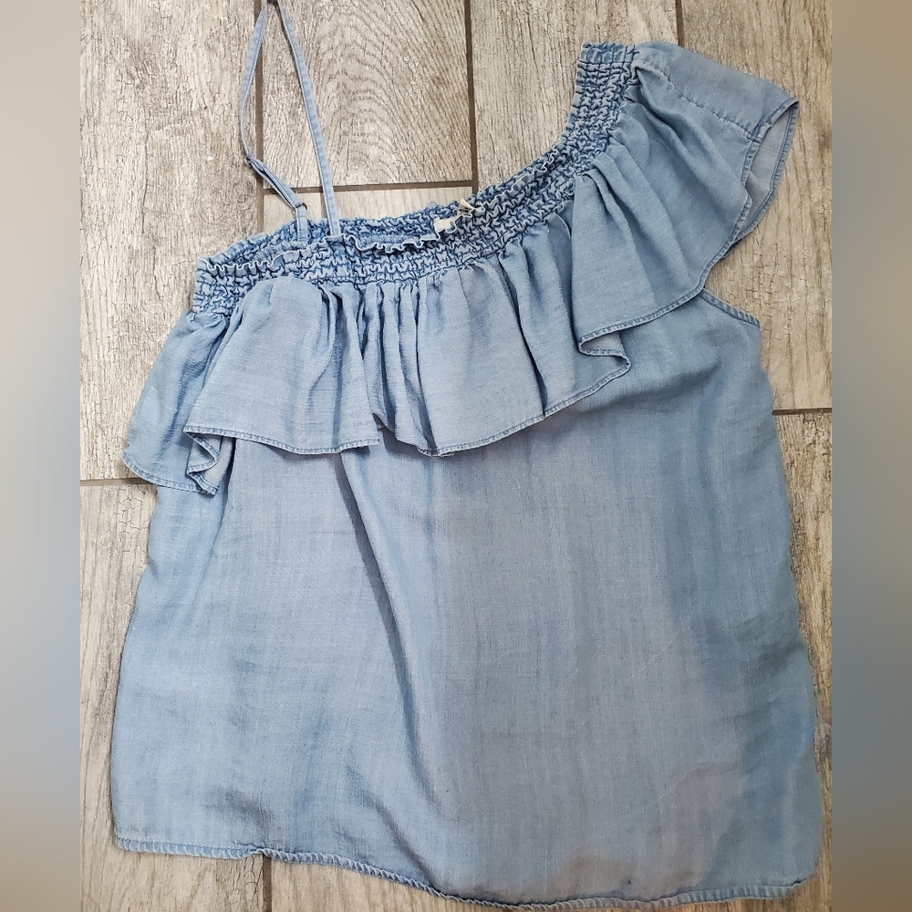 Forever 21 off shoulder flounce top